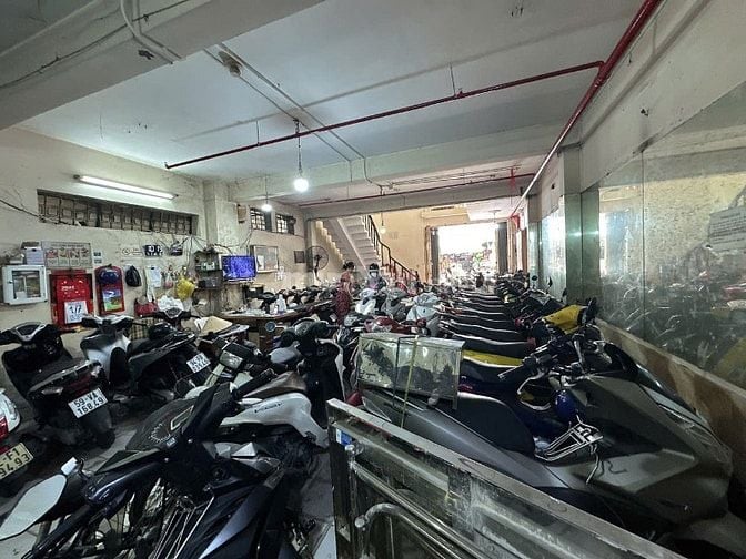 Nhà hẻm 10m Cao Thắng ngay chợ ngang 6.5m 7lầu 163m2 16P TN100tr 55 tỷ