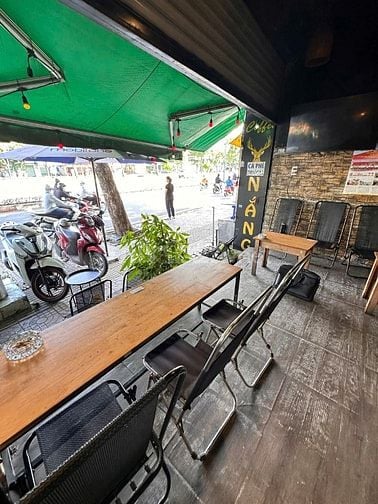  SANG GẤP QUÁN CAFE MẶT TIỀN PHẠM VĂN ĐỒNG – CHỈ 95 TRIỆU