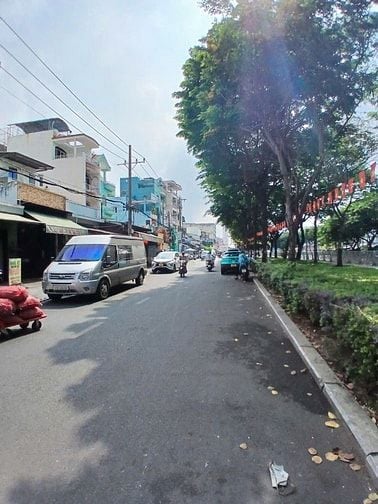 ĐẸP NGẤT NGÂY ! NHÀ GÓC 2 MT PHAN VĂN KHỎE Q6 (4X22) 2 LẦU. CHỈ 13 TỶ