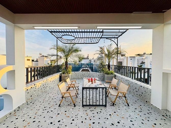 Nhà có thang máy 3tầng, dt68m2 nhà siêu đẹp giá 5ty4 sổ hồng riêng   