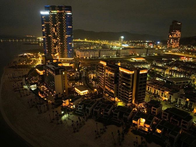 A La Carte Hạ Long bán căn 1PN, đa dạng trục đẹp, tầng cao, view city