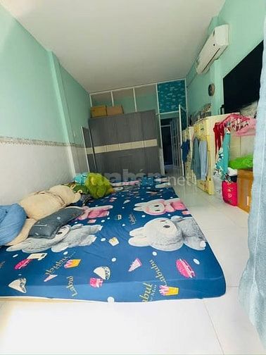 3,88tỷ hẻm đặng chất cách mt 20 mét 1 lầu 2pn 3,5 x 11 SHR hoàn công 