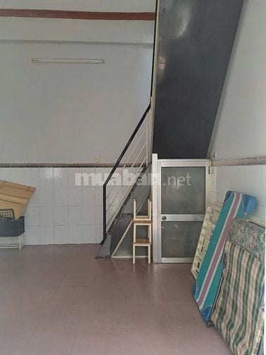Cho thuê nhà 208/ Bà Hom 6,5 triệu 