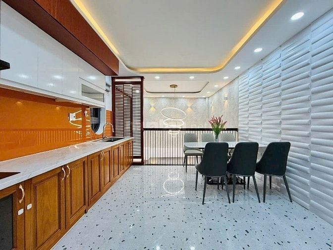 Nhà 4 lầu tuyệt đẹp Cao Cấp hẻm xe hơi 5m Phạm Văn Chiêu, P9, Q.Gò Vấp