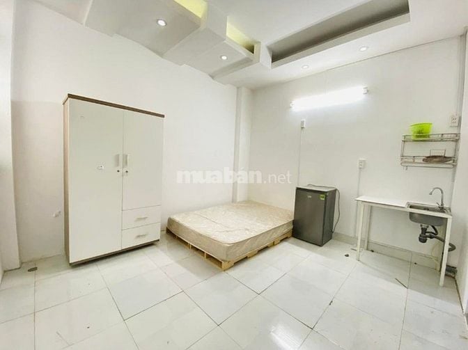 Phòng Full tiện nghi có Gác + Cửa sổ tại Nguyễn Thượng Hiền BT