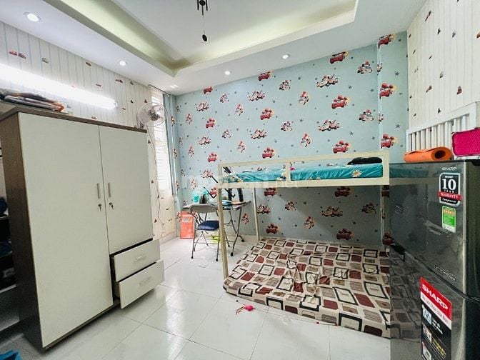Phòng Full tiện nghi có Gác + Cửa sổ tại Nguyễn Thượng Hiền BT