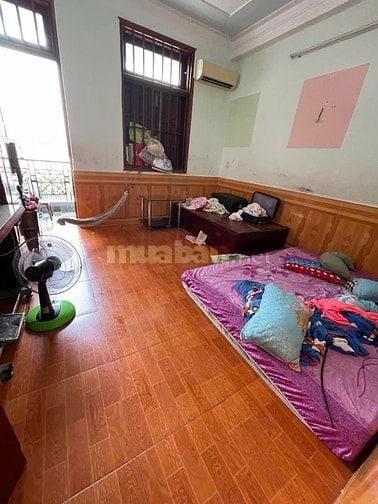 Mặt tiền đường số 4 (Lô Tư) sát Tân Phú - 57m2 4 tầng BTCT- giá 6 tỷ t