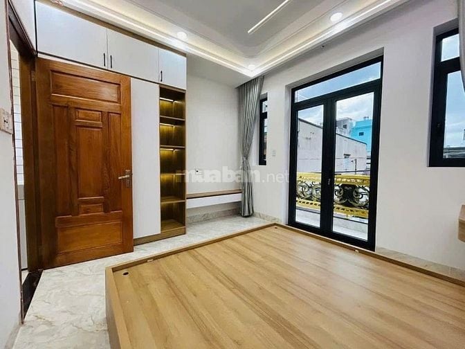 Cần tiền bán gấp nhà Trương Văn Hải,Tăng Nhơn PhúB, Q9. Giá chỉ 2,3tỷ.