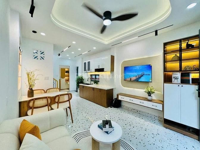 BÁN NHÀ VỊ TRÍ TRUNG TÂM TRƯỜNG ĐẠI HỌC QUỐC GIA, Đ NGUYỄN AN NINH,BT
