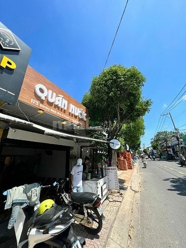 Sang quán cà phê mặt tiền Dương Đình Hội giá rẻ chỉ 70tr