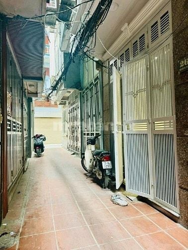 Thụy Khuê 45m²_NGÕ NÔNG sát mặt phố, đường trước nhà RỘNG, an ninh tôt