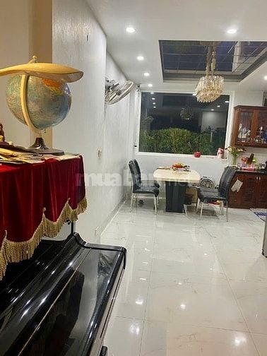 Bán nhà phố Vũ Hữu – Ngõ ô tô tránh – 2 mặt thoáng – 4 tầng – 18.3 tỷ
