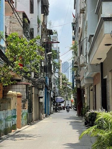 Bán nhà phố Vũ Hữu – Ngõ ô tô tránh – 2 mặt thoáng – 4 tầng – 18.3 tỷ