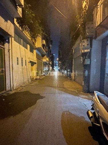 Bán nhà phố Vũ Hữu – Ngõ ô tô tránh – 2 mặt thoáng – 4 tầng – 18.3 tỷ
