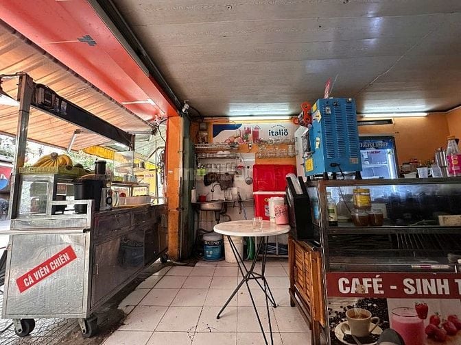Cho thuê lại quán nước ép – sinh tố doanh thu 100tr/tháng, mặt tiền 12