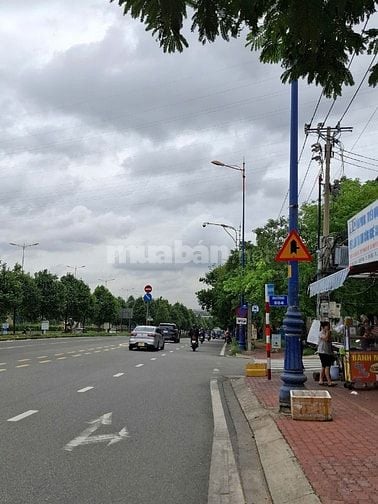 Bán đất 2 mặt tiền Xa Lộ Hà Nội phường Hiệp Phú Quận 9 giá 63 tỷ