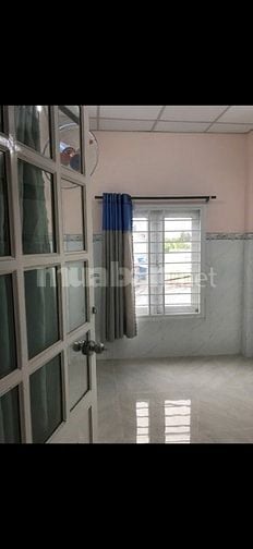 Cho thuê nhà nguyên căn 2 mặt tiền hẻm xe hơi