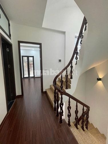Bán nhà Bùi Xương Trạch, 65m, 4 tầng, mặt tiền 7m, gần phố, 3 thoáng