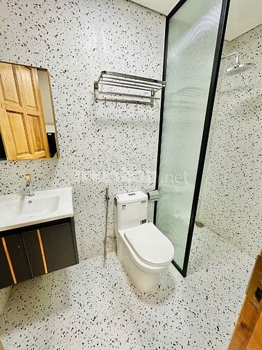 Ban công trời 1 PN tách bếp Hoàng Sa Quận 3
