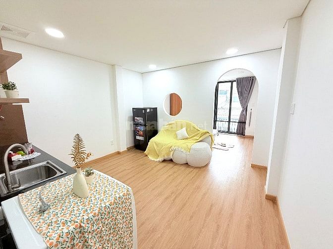 Ban công trời 1 PN tách bếp Hoàng Sa Quận 3