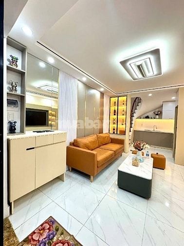 💥Nhà Đẹp Đống Đa – Giá 5 Tỷ Không Tìm Được Căn Thứ 2!  📌 Mô tả: 	•	T