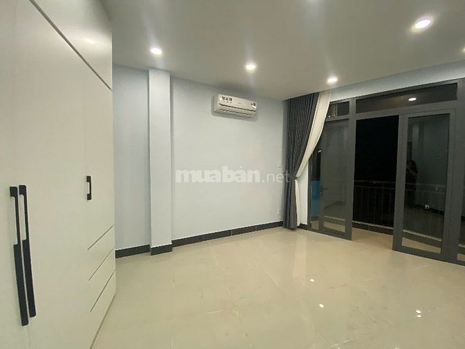 CHO THUÊ NHÀ MẶT TIỀN NGUYỄN KHUYẾN BÌNH THẠNH