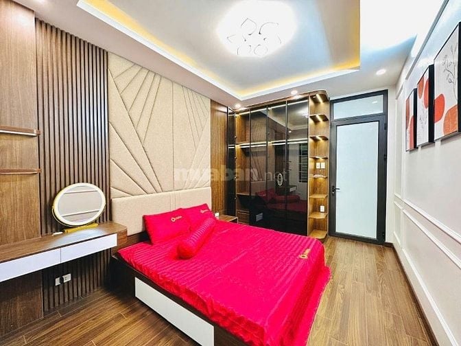 BÁN NHÀ PHỐ TRẦN QUỐC VƯỢNG CẦU GIẤY 41M 9.8TY PHÂN LÔ VIP 2 MẶT NGÕ