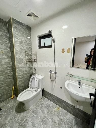 Hạ Sốc 700tr!!! Nhà Trần Đại Nghĩa ( kéo dài ), Dt 90m2, 7t, Mt 6.3m.