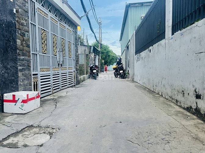 MẶT TIỀN DƯƠNG THỊ MƯỜI CHỈ 50M – GIÁ CHỈ 3.3 TỶ