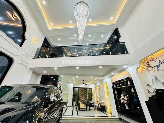 NHÀ MỚI VÀO NGAY- 489 Huỳnh Văn Bánh, Phường 13, PN- có thang máy