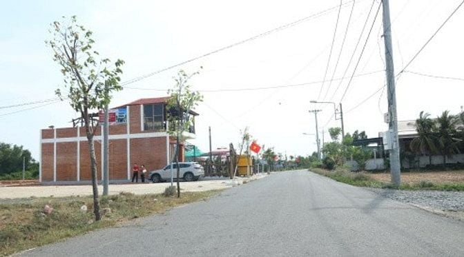 Hàng hót đất mặt tiền trung tâm thị trấn đức hoà giá 12tr/m2 