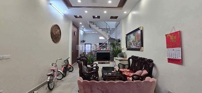   BÁN NHÀ NAM DƯ- HOÀNG MAI – 40M² x 4 TẦNG  – GIÁ 6 TỶ