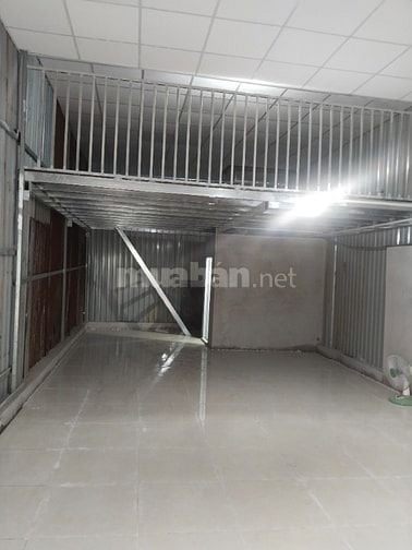 Cho thuê nhà nguyên căn diện tích 5x18, có gác lửng, toilet, sân để hơ