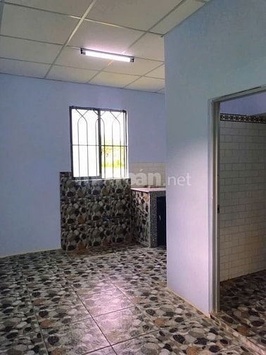 Cần tiền bán căn nhà còn mới 126m2 ở Thị Xã Trảng Bàng giá 700 triệu
