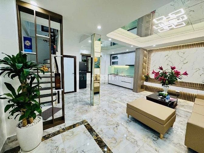 NHÀ ĐẸP FULL NỘI THẤT NGÕ 184 ĐÊ TRẦN KHÁT CHÂN - HBT - CHỈ CÓ 6,8 TỶ