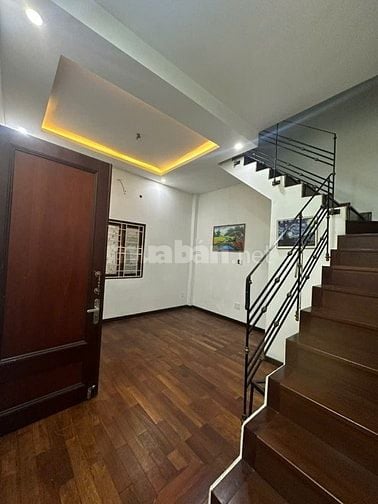 Cho thuê nhà nguyên căn Thảo Điền giá 10trieu
