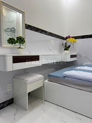 Nhà 3 Lầu tuyệt đẹp cao cấp HXH Nguyễn Thượng Hiền, nhà mới vô ở Ngay