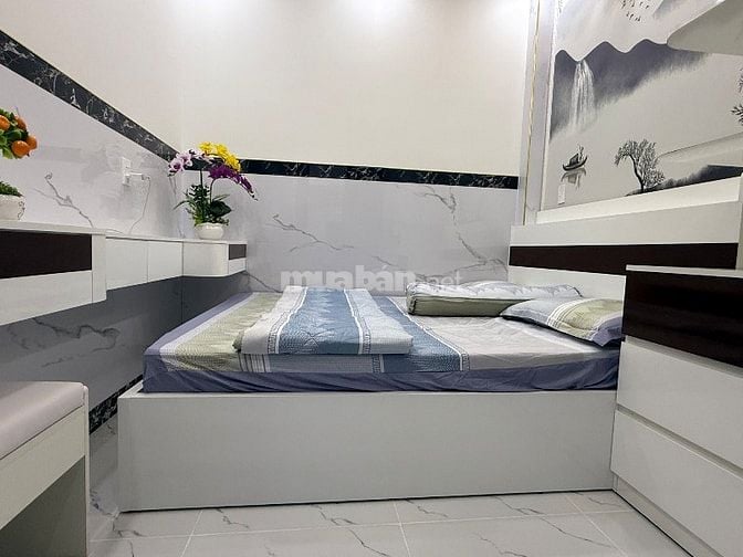 Nhà 3 Lầu tuyệt đẹp cao cấp HXH Nguyễn Thượng Hiền, nhà mới vô ở Ngay