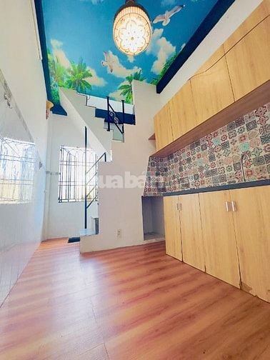 Nhà Mini 3 lầu đúc vị trí đẹp ngay khu kinh doanh sầm uất nhất P12Q8