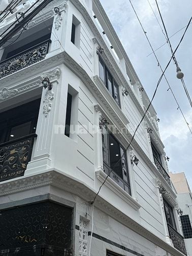 Nhà 3 Lầu tuyệt đẹp cao cấp HXH Nguyễn Thượng Hiền, nhà mới vô ở Ngay