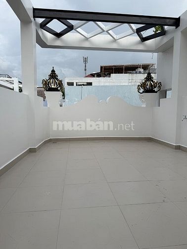 Nhà 3 Lầu tuyệt đẹp cao cấp HXH Nguyễn Thượng Hiền, nhà mới vô ở Ngay