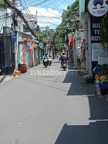 🎋🎋 BÁN NHÀ MẶT TIỀN ĐƯỜNG 275 SÁT ĐƯỜNG 265  CHỢ HIỆP PHÚ  6,3 tỷ