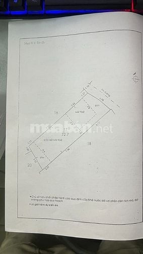 Hẻm 3m trường chinh p13 DT:5x16 cấp 4 gác giá 5,5 tỷ bớt
