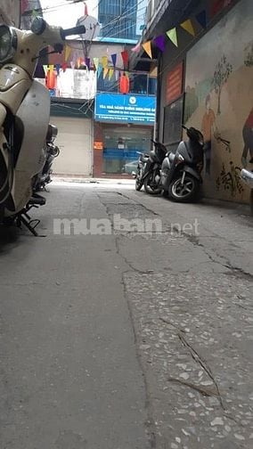 CHO THUÊ NGUYÊN CĂN NHÀ 5 TẦNG số 4 ngõ 29 phố Nghĩa Dũng, Ba Đình