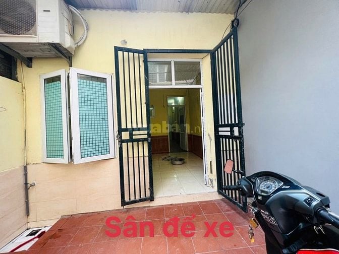 Chính chủ cho thuê nhà gần trường ĐH Nội Vụ, ngõ 38 ngách 24 Xuân La, 