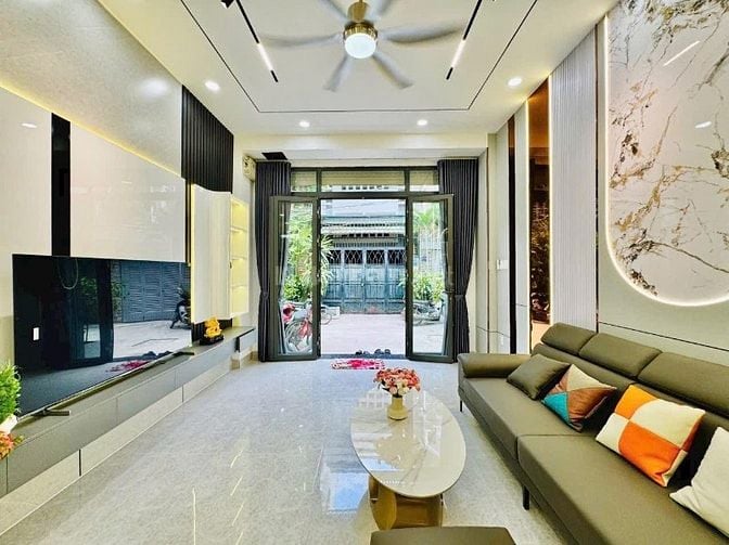 MUA NHANH BÁN NHANH NHÀ HOA LAN, P7, PHÚ NHUẬN GIÁ 3.2 TỶ/58M2