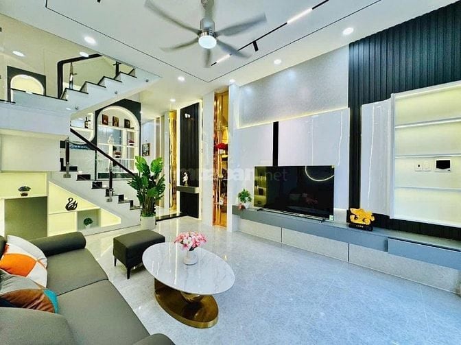 MUA NHANH BÁN NHANH NHÀ HOA LAN, P7, PHÚ NHUẬN GIÁ 3.2 TỶ/58M2