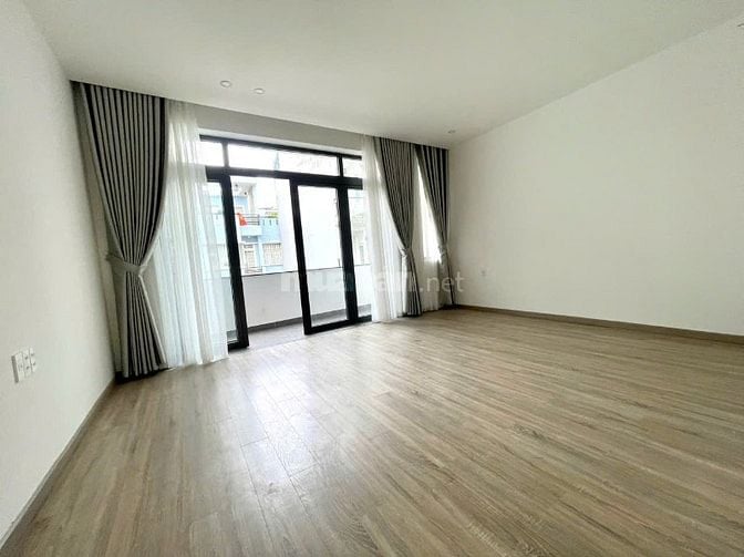 Bán nhà 1020/34 Quang Trung, Hẻm Xe Hơi, 101m2, 4 PN 7.6 TỶ