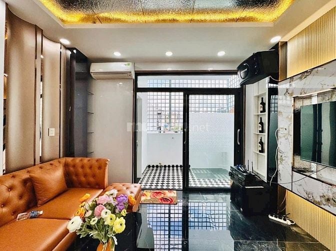 MUA NHANH BÁN NHANH NHÀ HOA LAN, P7, PHÚ NHUẬN GIÁ 3.2 TỶ/58M2
