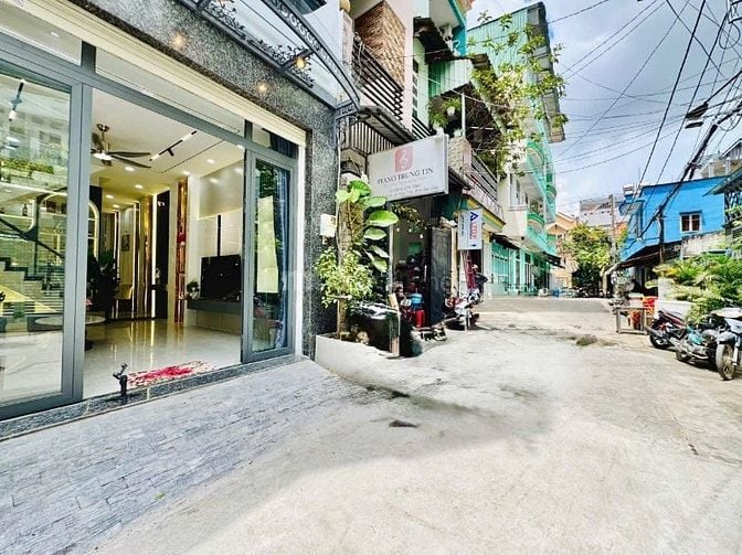 MUA NHANH BÁN NHANH NHÀ HOA LAN, P7, PHÚ NHUẬN GIÁ 3.2 TỶ/58M2